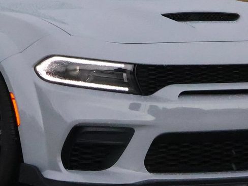 Used 2022 Dodge Charger Scat Pack RWD image 7