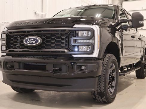 New 2026 Ford F350 XL w/ STX Appearance Package AWD/4WD image 5
