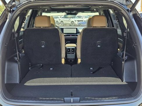 New 2026 Kia Sorento SX Prestige w/ Olive Brown Leather Package AWD/4WD image 8