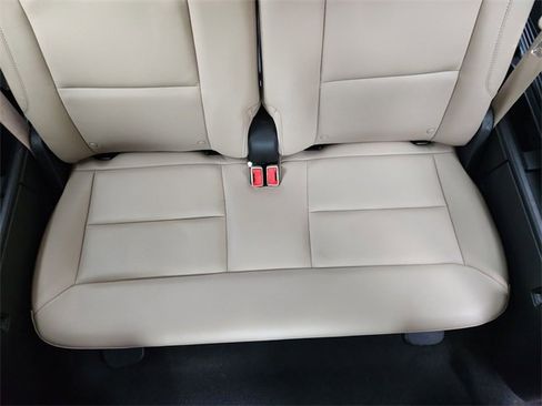 Used 2022 Ford Explorer Limited w/ Equipment Group 301A image 35