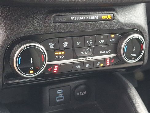 Certified 2022 Ford Escape SE w/ Convenience Package AWD/4WD image 16