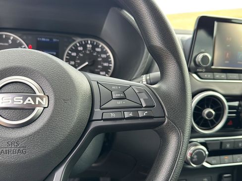 Used 2025 Nissan Sentra S w/ Trunk Package image 19