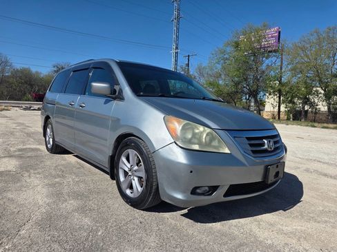 Used 2010 Honda Odyssey Touring image 2