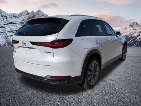 New 2026 MAZDA CX-90 Plug-In Hybrid w/ Preferred image 33