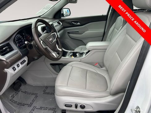 Used 2023 GMC Acadia SLT w/ Technology Package image 9