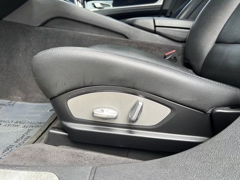 Used 2015 Porsche Panamera image 31
