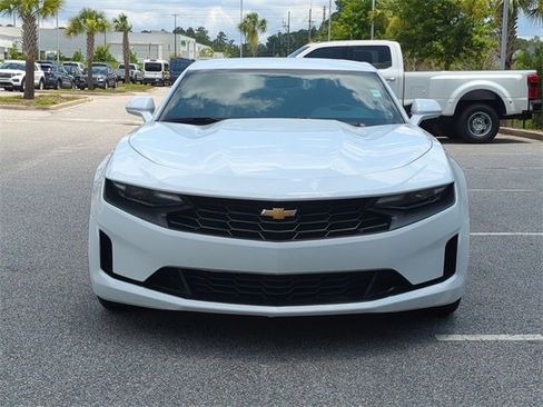 Used 2023 Chevrolet Camaro LT image 9