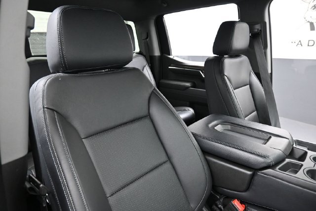 Used 2024 Chevrolet Silverado 1500 RST AWD/4WD image 30