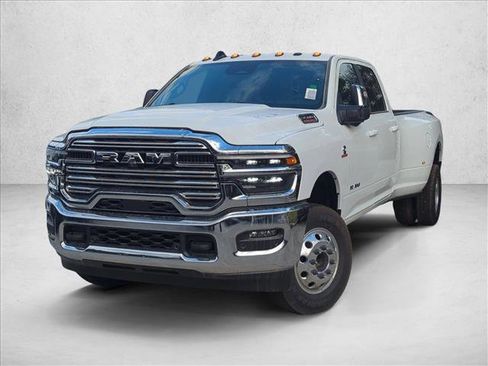 New 2026 RAM 3500 Laramie w/ Towing Technology Group AWD/4WD image 18