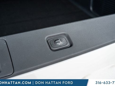 New 2026 Ford Expedition Max Platinum w/ Stealth Appearance Package AWD/4WD image 38