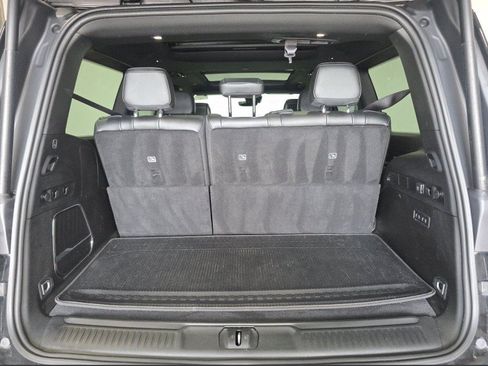 Used 2022 Jeep Wagoneer Series II RWD image 12