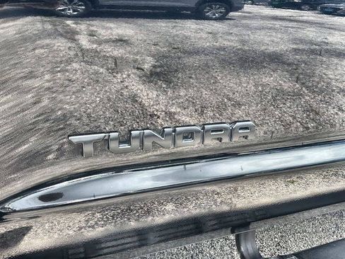 Used 2019 Toyota Tundra SR5 w/ SR5 Upgrade Package AWD/4WD image 31