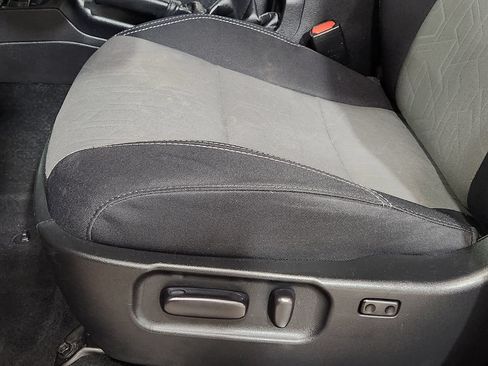 Used 2022 Toyota Tacoma TRD Sport w/ Technology Package RWD image 44