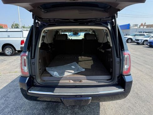 Used 2019 GMC Yukon XL Denali AWD/4WD image 6