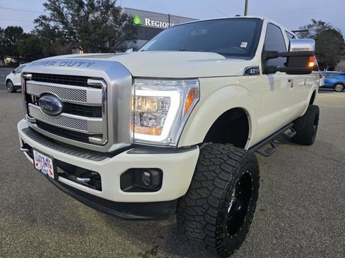 Used 2015 Ford F250 Platinum image 4