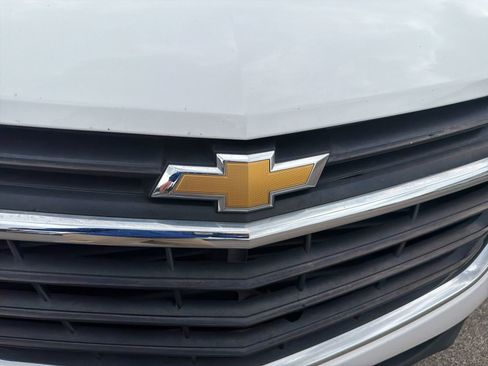 Used 2019 Chevrolet Equinox LT FWD image 32