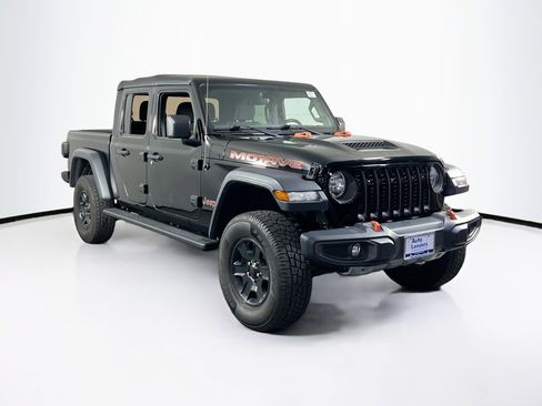 Used 2020 Jeep Gladiator Mojave AWD/4WD image 3