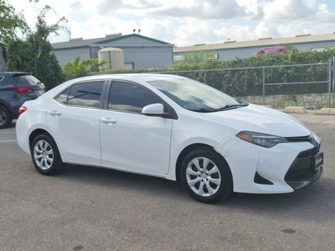 Used 2019 Toyota Corolla LE FWD image 7