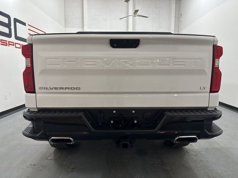 Used 2019 Chevrolet Silverado 1500 LT Trail Boss image 16