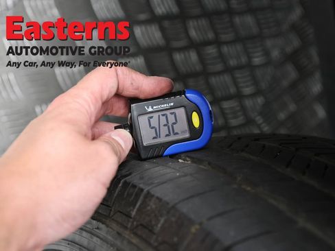 Used 2021 Jeep Gladiator Overland AWD/4WD image 24