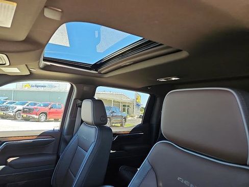 New 2026 GMC Sierra 1500 Denali w/ Denali Reserve Package image 13