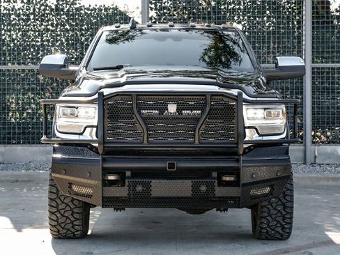 Used 2019 RAM 3500 Limited image 6