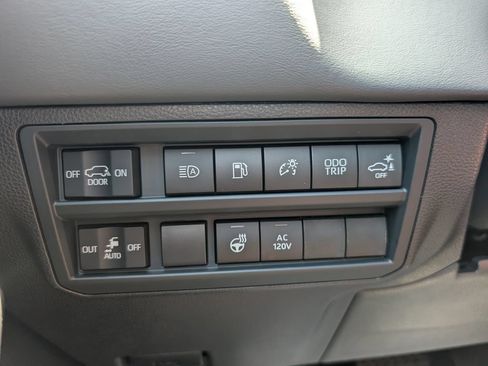 New 2026 Toyota Sequoia Platinum AWD/4WD image 25