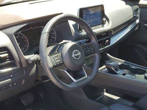Used 2023 Nissan Rogue SV w/ SV Premium B Package AWD/4WD image 8