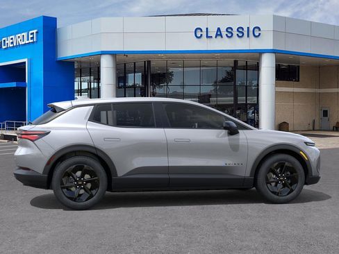 New 2026 Chevrolet Equinox EV LT w/ Comfort Package image 5