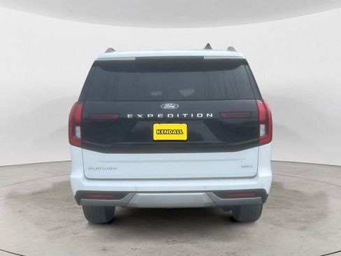 Certified 2025 Ford Expedition Max Platinum AWD/4WD image 4