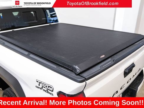 Certified 2026 Toyota Tacoma TRD Off-Road w/ TRD Off Road Premium Package AWD/4WD image 42