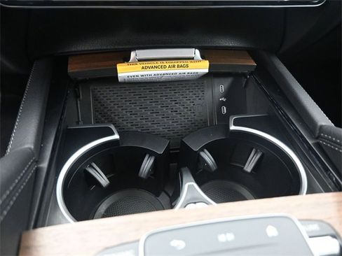 New 2025 Mercedes-Benz GLS 450 4MATIC image 4