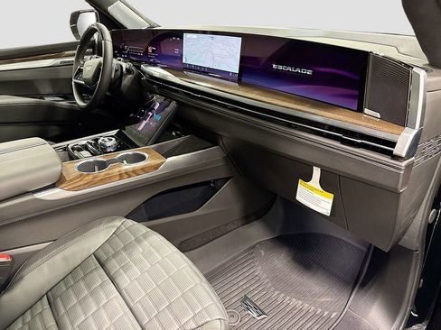 New 2026 Cadillac Escalade Platinum Sport w/ LPO, ONYX Package AWD/4WD image 36