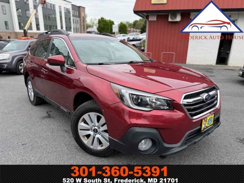 Used 2018 Subaru Outback 2.5i Premium AWD/4WD image 1