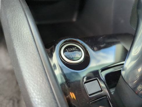 Certified 2022 Nissan Kicks S image 43