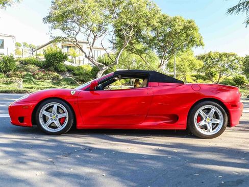 Used 2005 Ferrari 360 Spider RWD image 15