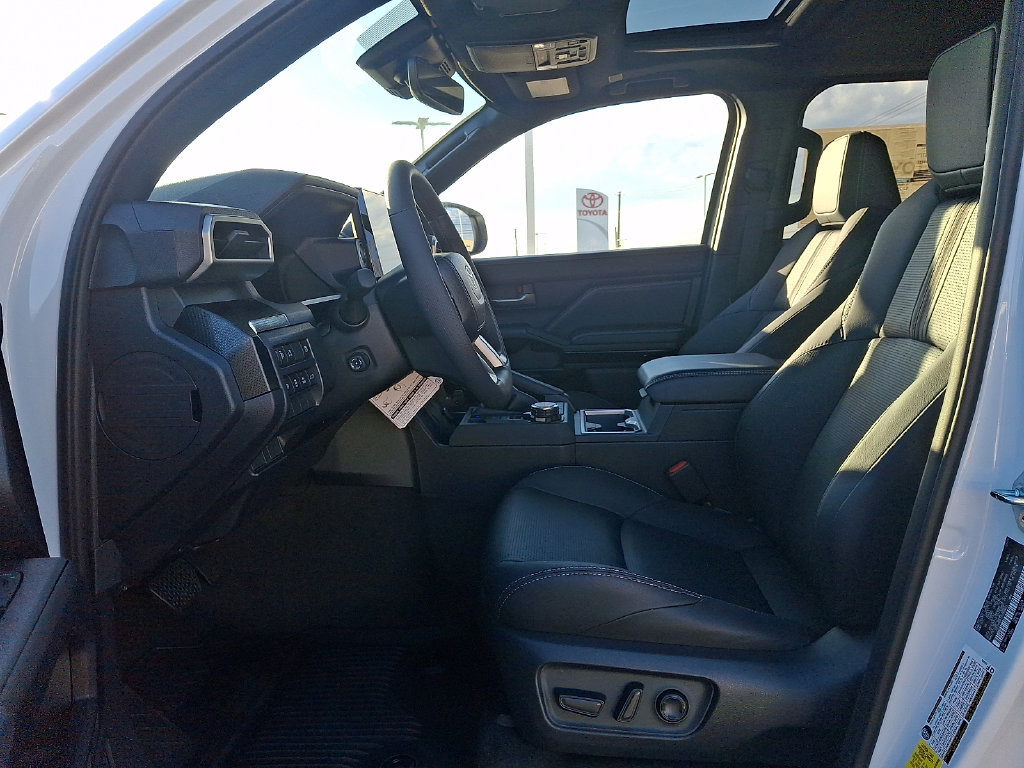 New 2026 Toyota 4Runner Limited AWD/4WD image 12