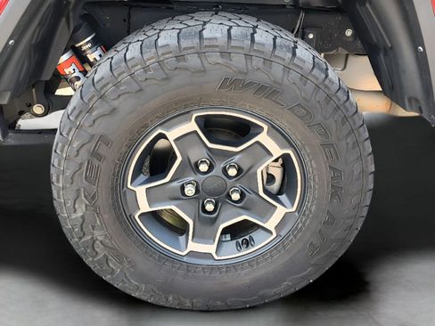 Used 2021 Jeep Gladiator Mojave image 27