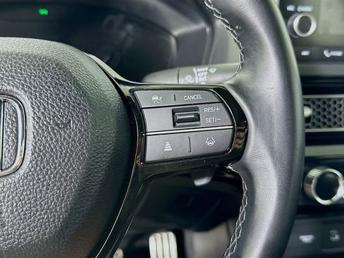 Used 2025 Honda Civic Sport image 19