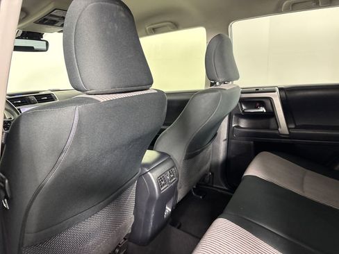 Certified 2020 Toyota 4Runner SR5 RWD image 28