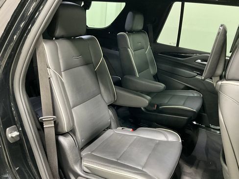 Used 2024 Cadillac Escalade Sport w/ LPO, ONYX Package AWD/4WD image 25
