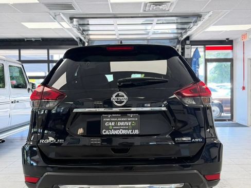 Used 2020 Nissan Rogue S AWD/4WD image 4