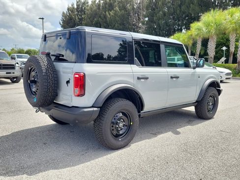 New 2026 Ford Bronco Big Bend w/ Black Diamond Package AWD/4WD image 9