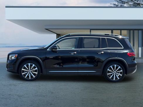 Used 2022 Mercedes-Benz GLB 250 image 7