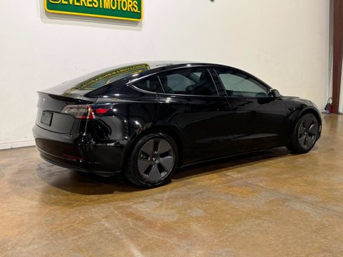 Used 2023 Tesla Model 3 Standard Range RWD image 3