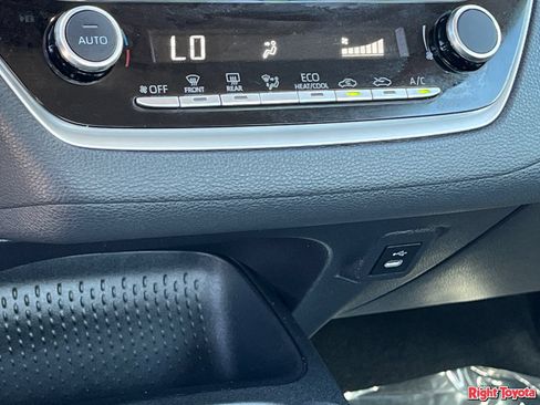 Certified 2025 Toyota Corolla LE FWD image 30