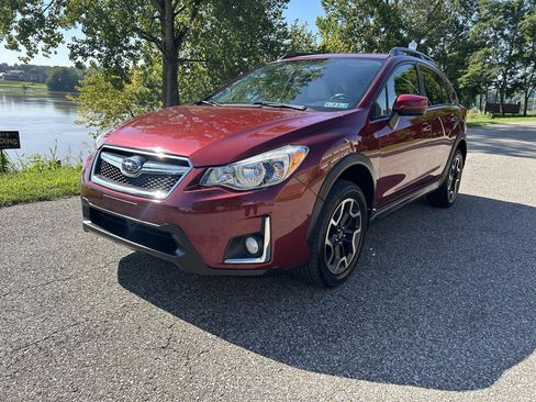 Used 2017 Subaru Crosstrek 2.0i Premium AWD/4WD image 1