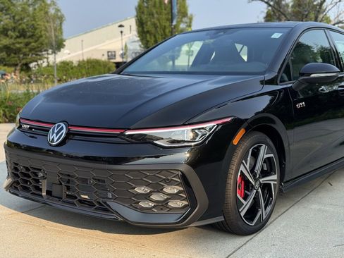 New 2025 Volkswagen GTI SE image 6