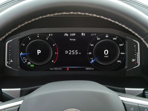 Certified 2023 Volkswagen Atlas SE image 21