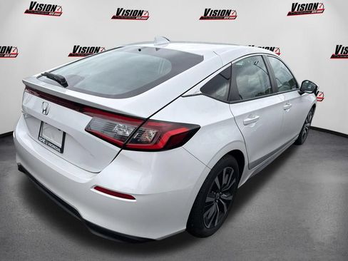 Used 2024 Honda Civic EX-L image 4